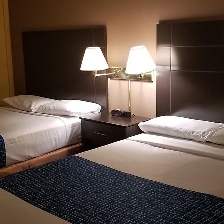 Alexander House Motel Park River ภายนอก รูปภาพ